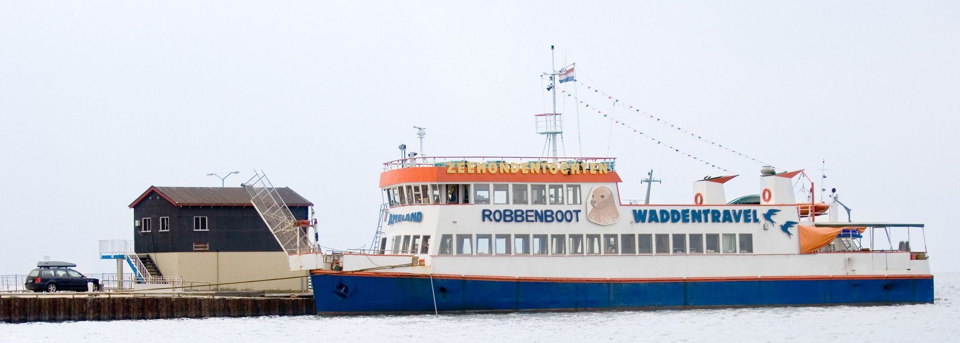 Seal boat m.s. Ameland - Tourist Information 