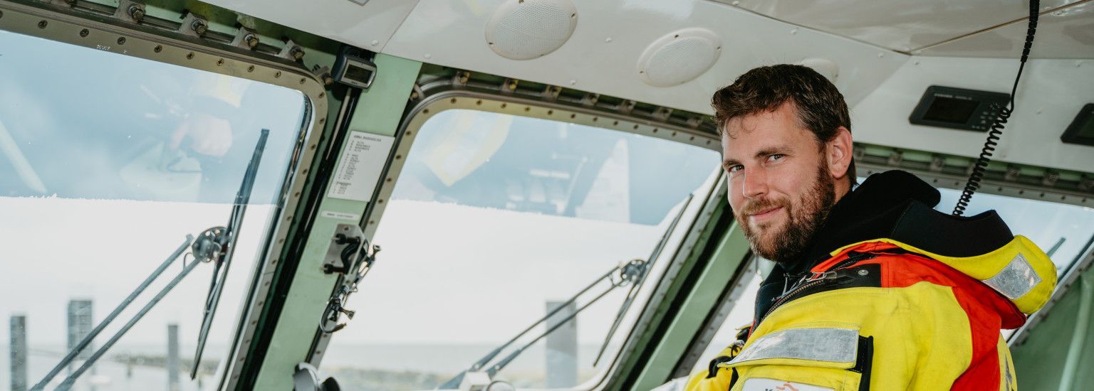 The story of KNRM professional skipper Willard - VVV Ameland