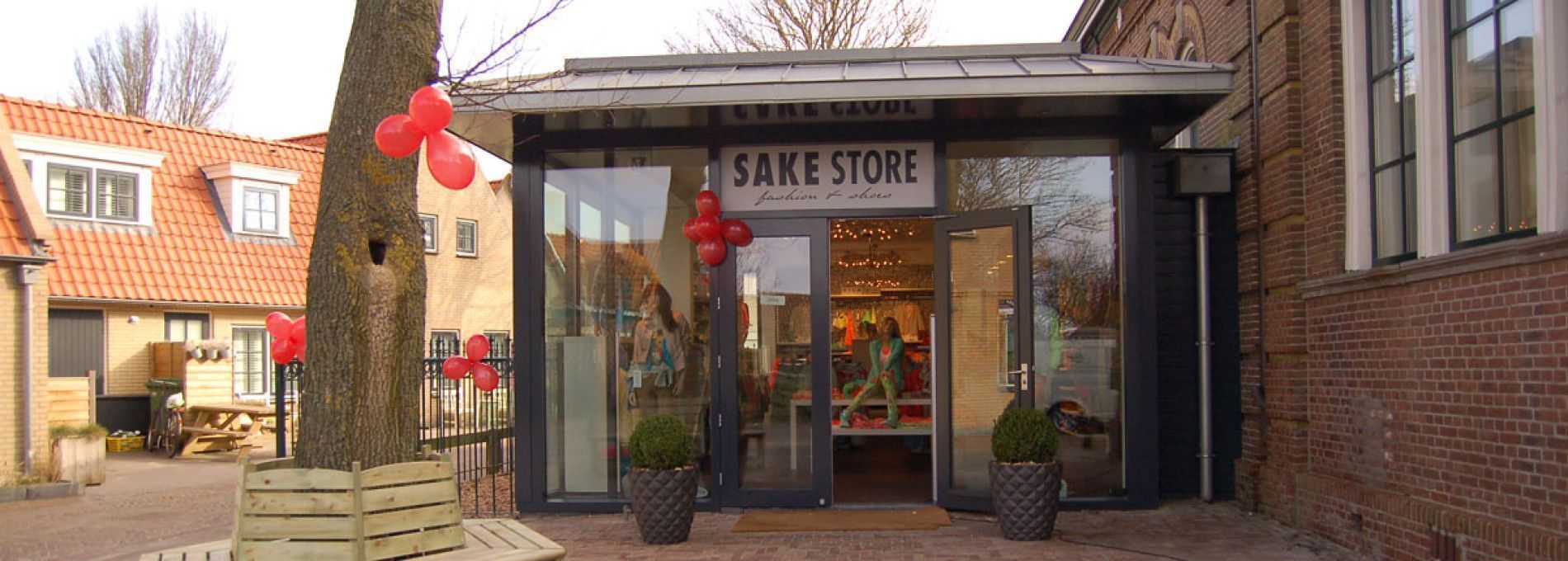 Sake Store - Tourist Information