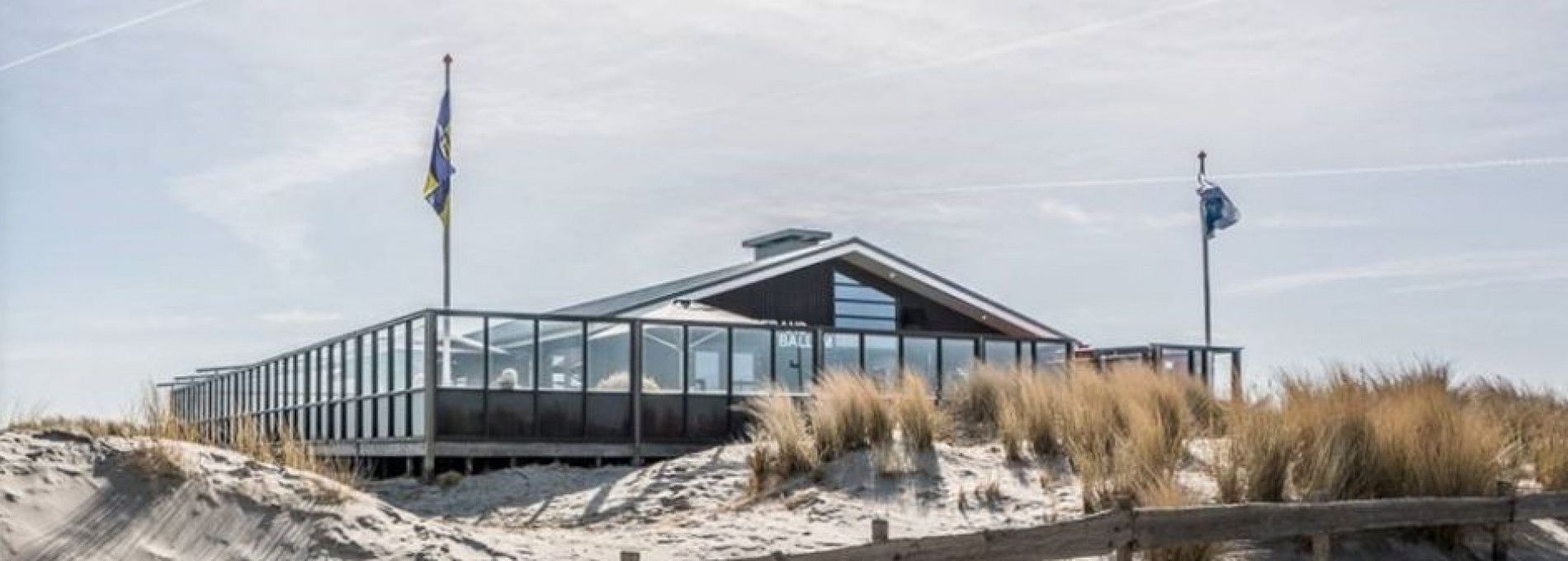 Beach pavilion Ballum - Tourist Information Centre “VVV” Ameland