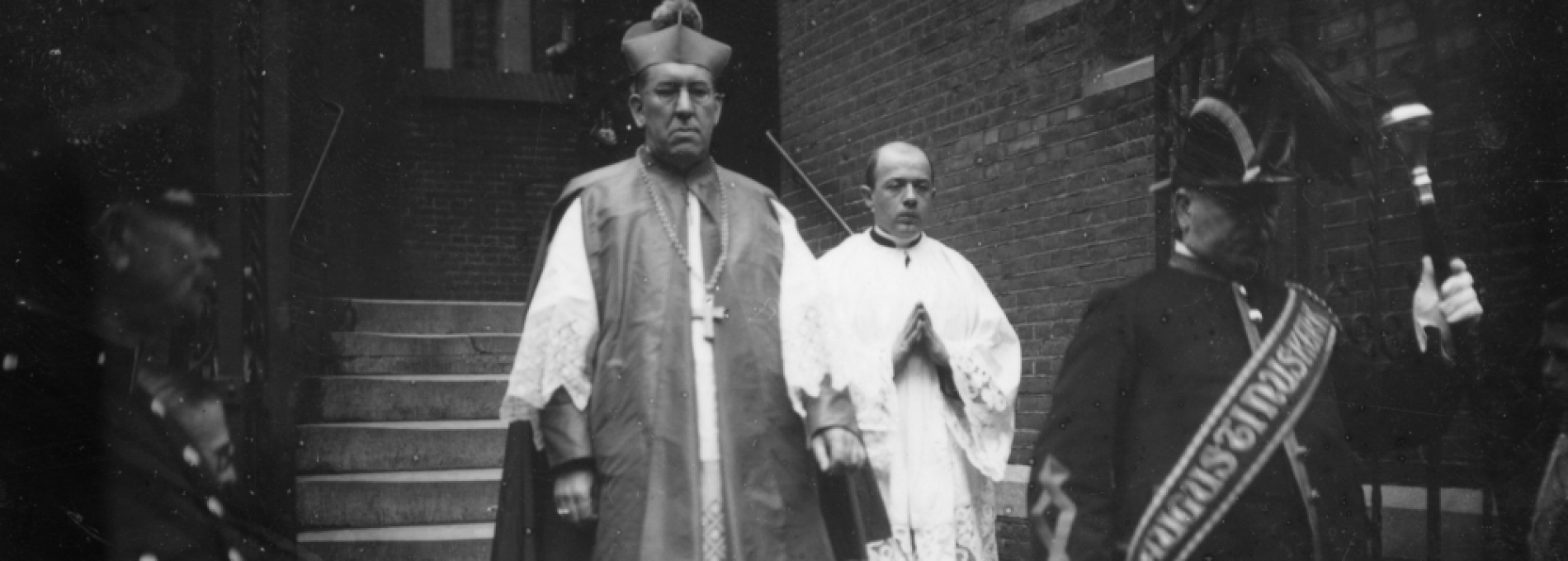 Johannes Cardinal de Jong - Tourist Information