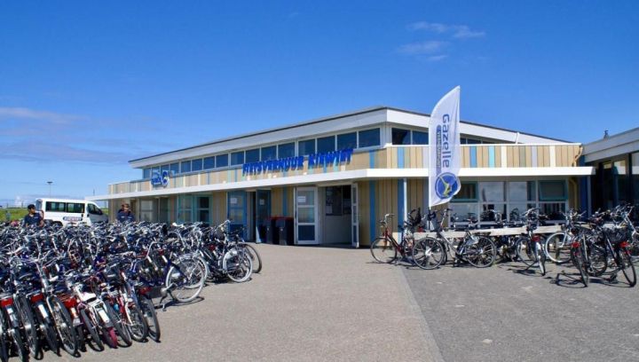 Bike rental Kiewiet - Tourist Information “VVV” Ameland