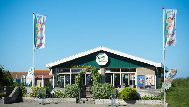 Cafetaria Plaza 't Kruuspunt - Tourist Information “VVV” Ameland