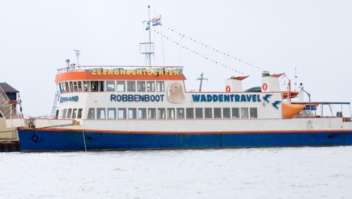 Seal boat m.s. Ameland - Tourist Information 
