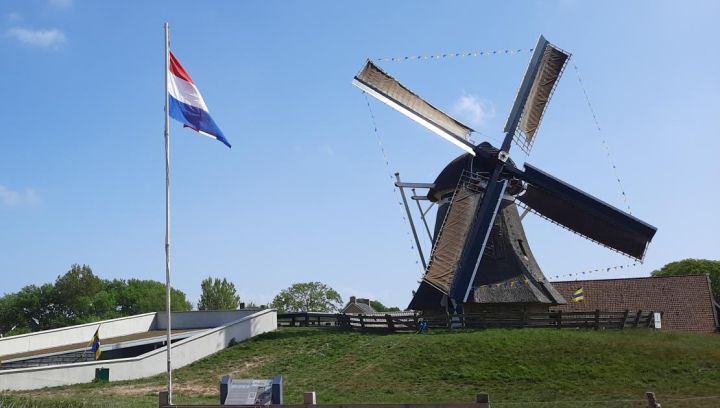 Corn and oil mill De Phenix - Tourist Information “VVV” Ameland