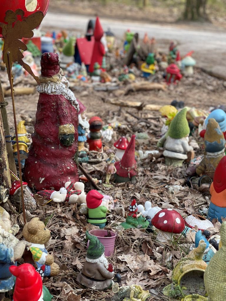 Gnome village Hollumer forest - VVV Ameland