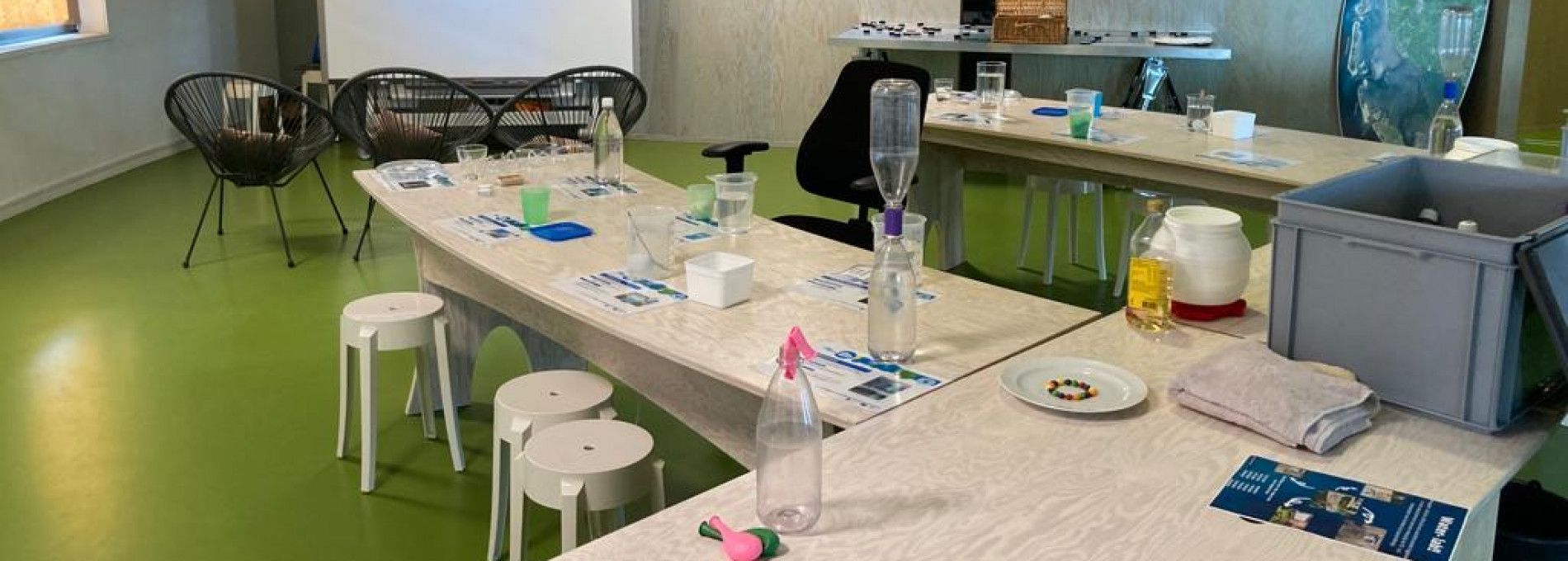 Water lab in the Nature Centre - Tourist Information