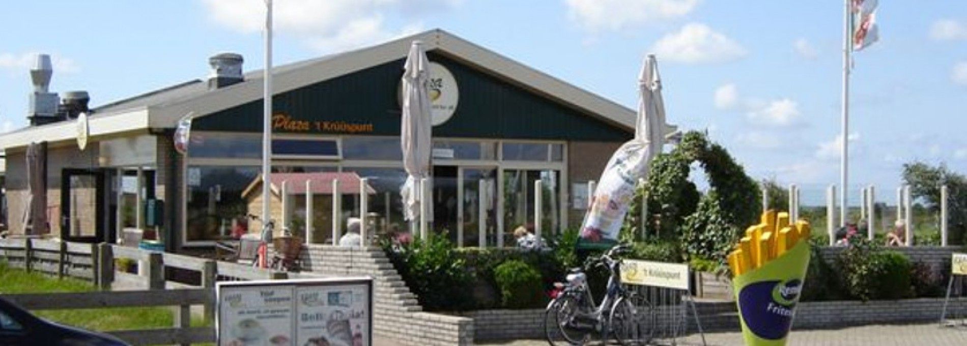 Cafetaria Plaza 't Kruuspunt - Tourist Information “VVV”Ameland