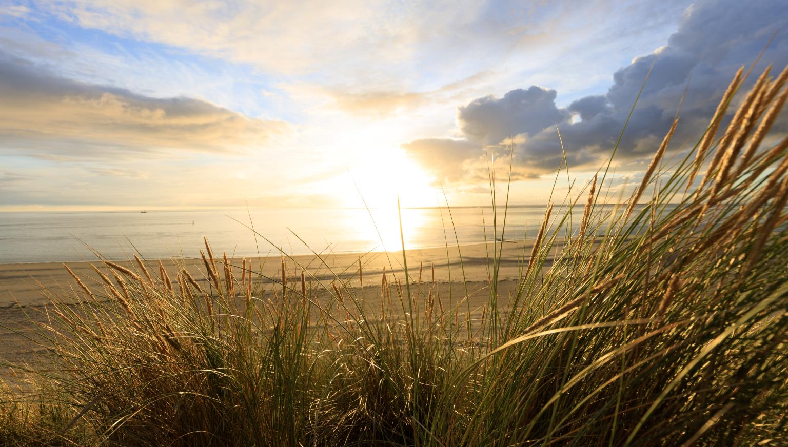 Discover the most beautiful sunsets on Ameland - VVV Ameland