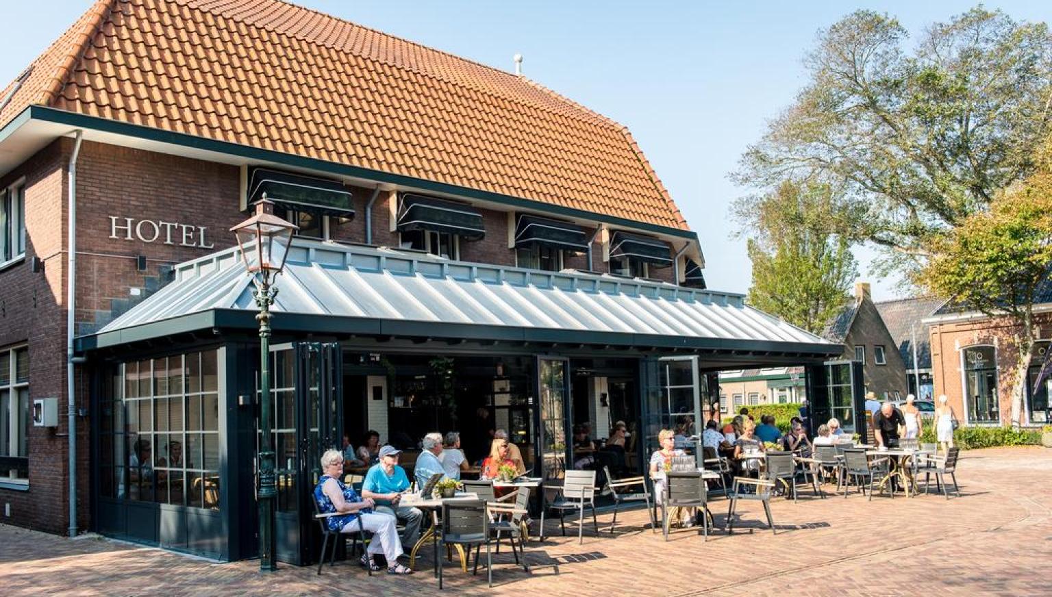 Hotel-Restaurant de Jong - Tourist Information “VVV” Ameland