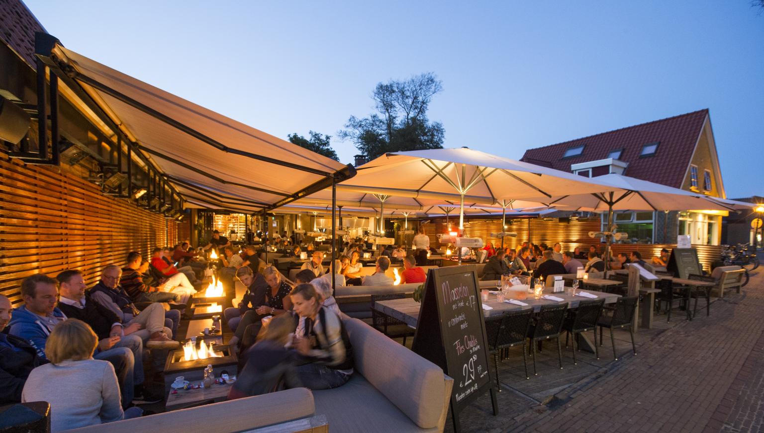 Van Heeckeren Grandcafé  - Tourist Information “VVV” Ameland